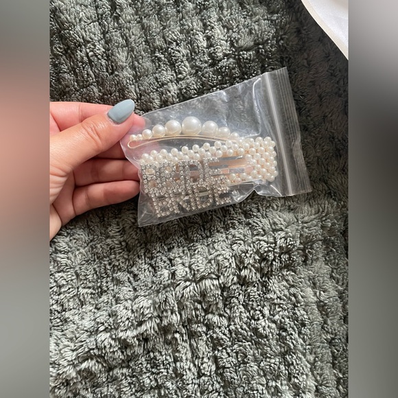 Bride Kit - Picture 5 of 5